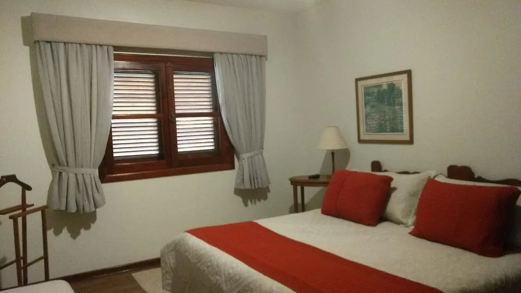 Pousada Casa Campos Bed & Breakfast Campos do Jordão 0*,  Brasilien